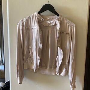 Women's Cream Jacket